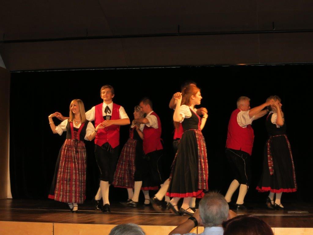 Alpine Dancers